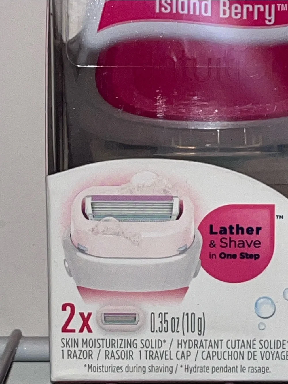 Schick Intuition Island Berry Reusable Razor - Hot Pink